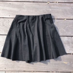 Brandy Melville Black Skater